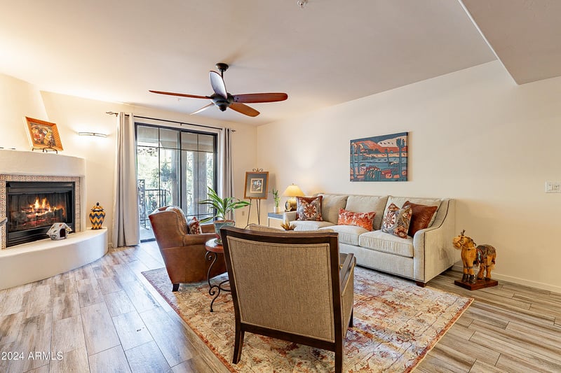 36601 Mule Train Rd #B14, Carefree, AZ 85377