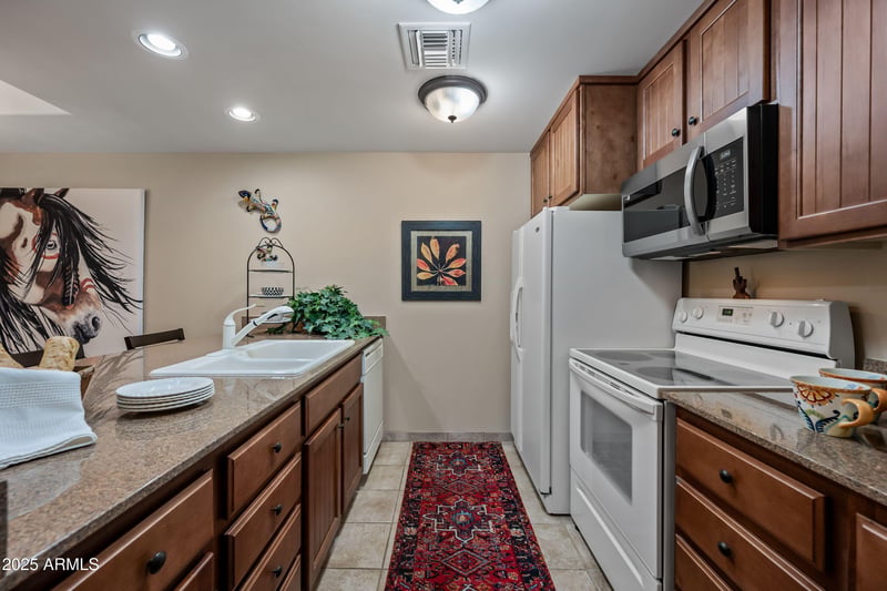36601 Mule Train Rd #40a, Carefree, AZ 85377