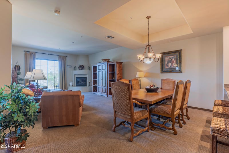 36601 N Mule Train Rd #A42, Carefree, AZ 85377