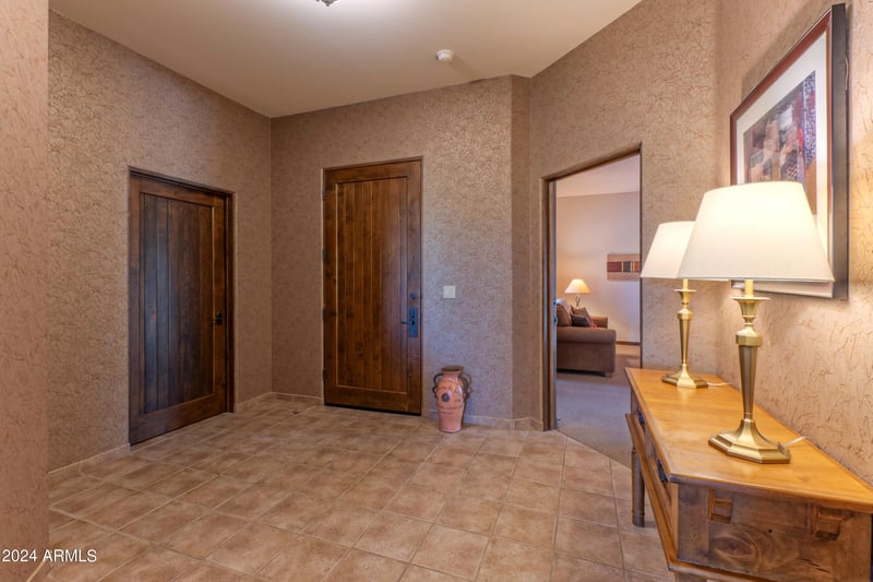 36601 N Mule Train Rd #A42, Carefree, AZ 85377