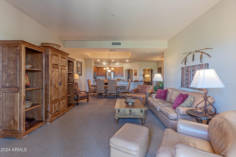 36601 N Mule Train Rd #A42, Carefree, AZ 85377