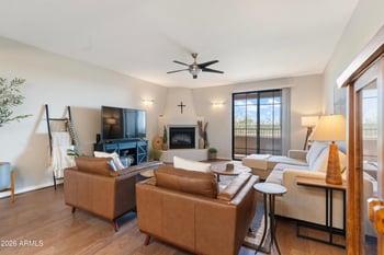 36601 N Mule Train Rd #C21, Carefree, AZ 85377