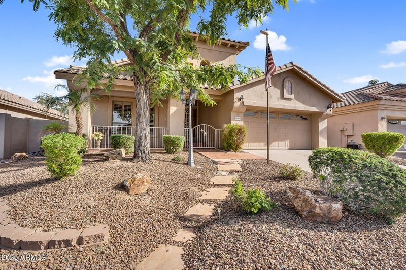 3661 Katmai --, Mesa, AZ 85215