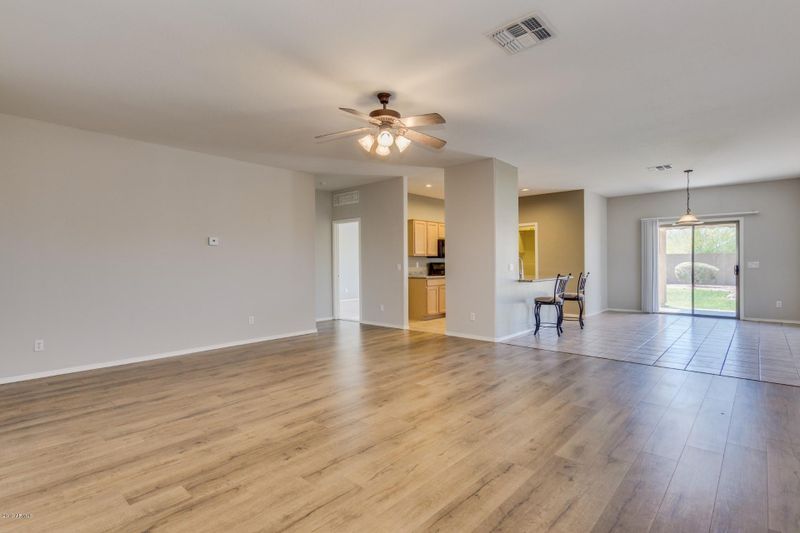 3661 W Medinah Ct, Anthem, AZ 85086