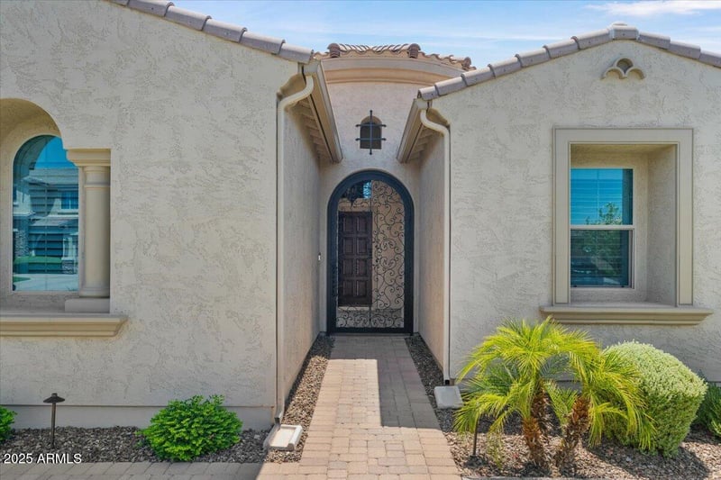 3663 E Strawberry Dr, Gilbert, AZ 85298