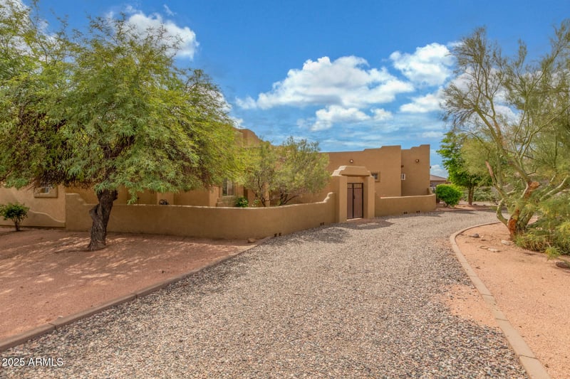 36632 16th St, Phoenix, AZ 85086