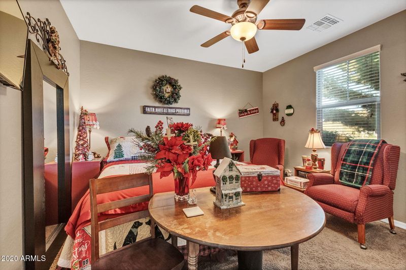 3664 E Gideon Way, Gilbert, AZ 85296