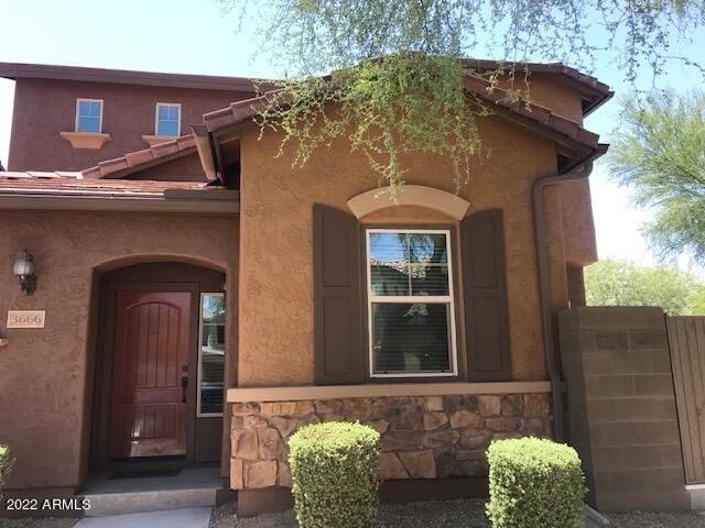 3666 E Zachary Dr, Phoenix, AZ 85050