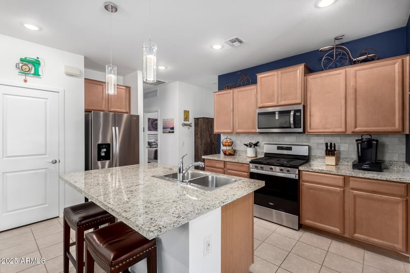3668 Henson St, San Tan Valley, AZ 85140