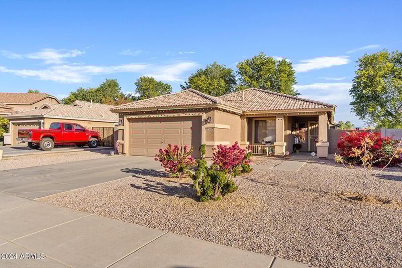 3668 Los Altos Rd, Gilbert, AZ 85297