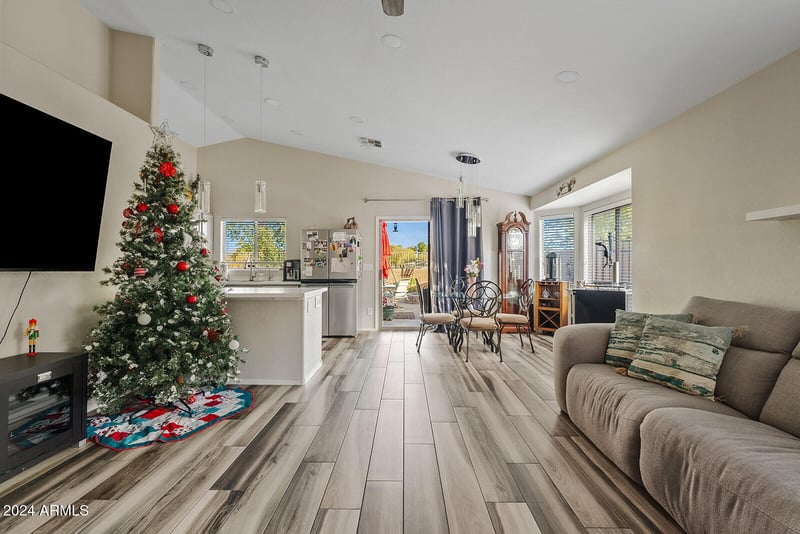 3668 Los Altos Rd, Gilbert, AZ 85297