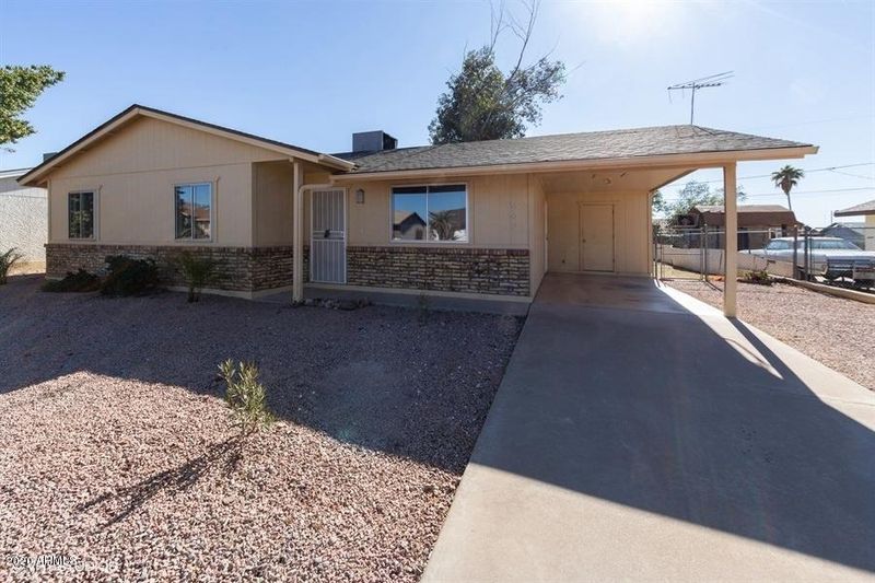 367 W 21st Ave, Apache Junction, AZ 85120