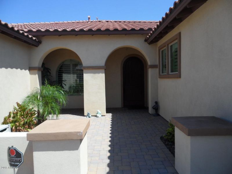3670 E Canyon Way, Chandler, AZ 85249