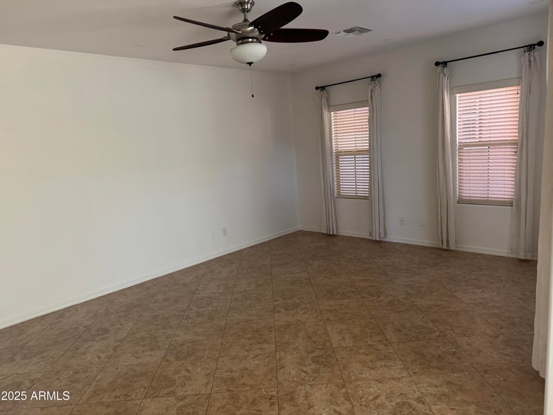 3670 Zachary Dr, Phoenix, AZ 85050