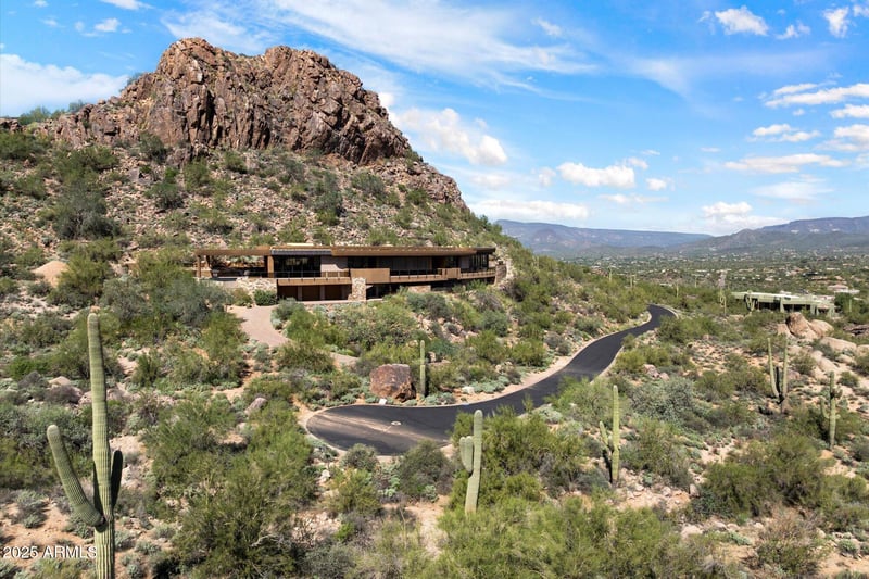36700 Lone Eagle Point, Carefree, AZ 85377