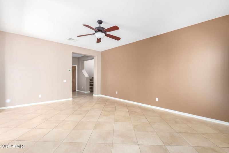 3671 E Zachary Dr, Phoenix, AZ 85050