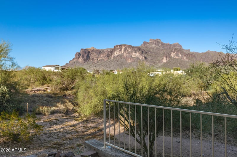368 Mountain View Rd, Apache Junction, AZ 85119