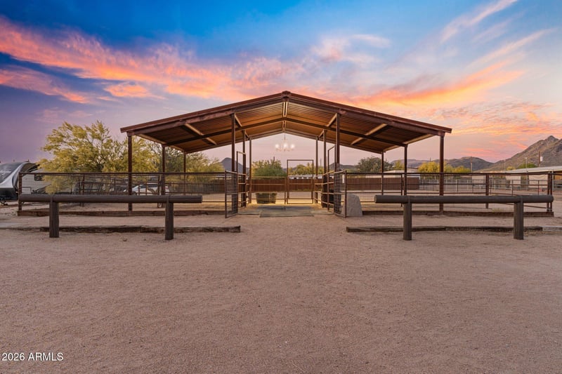 36808 27th St, Cave Creek, AZ 85331
