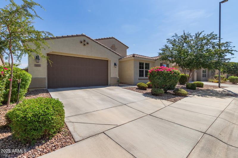 3681 Narrowleaf Dr, Gilbert, AZ 85298