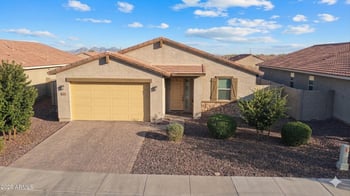 36810 Camarillo Dr, San Tan Valley, AZ 85140