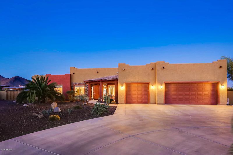 36813 N 24th St, Phoenix, AZ 85086