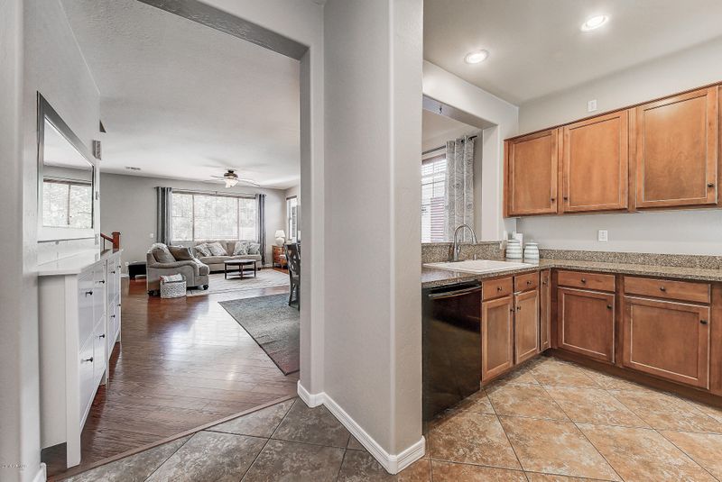 3682 S Vineyard Ave, Gilbert, AZ 85297