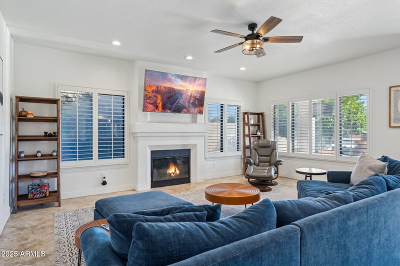 3683 Barcelona Dr, Chandler, AZ 85226