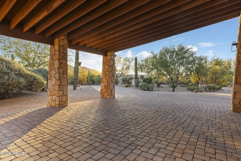 36833 Long Rifle Rd, Carefree, AZ 85377
