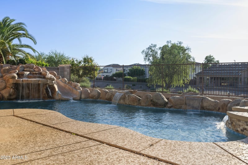 3684 Star Canyon Dr, Gilbert, AZ 85297