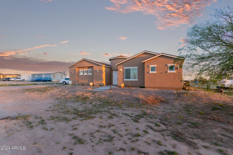 36843 Indian School Rd, Tonopah, AZ 85354