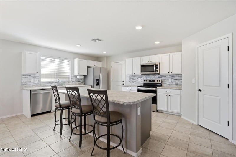 36859 El Morro Trl, San Tan Valley, AZ 85140