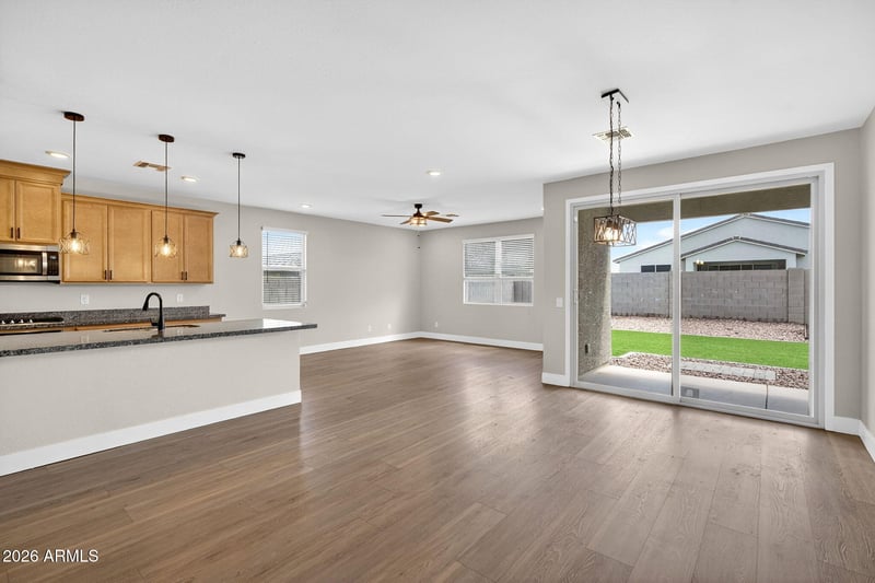 36861 N Moyle St, San Tan Valley, AZ 85140