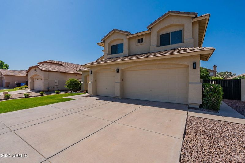 3689 E Feather Ave, Gilbert, AZ 85234