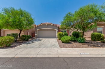 36890 Coronado Ln, San Tan Valley, AZ 85140