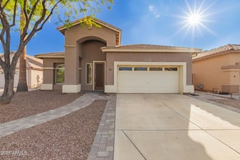 369 Fairway Pl, Chandler, AZ 85225
