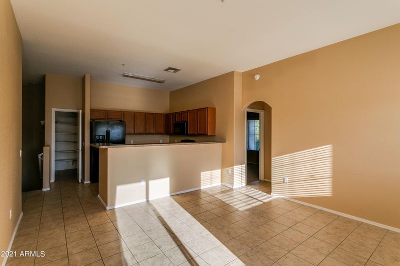 369 N 168th Dr, Goodyear, AZ 85338