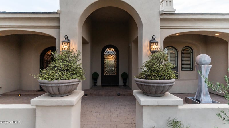 3690 S Nash Way, Chandler, AZ 85286