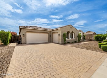 3691 E Alfalfa Dr, Gilbert, AZ 85298