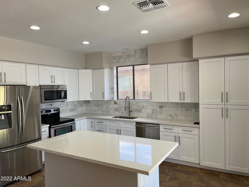 3692 Morning Star Ln, Gilbert, AZ 85298