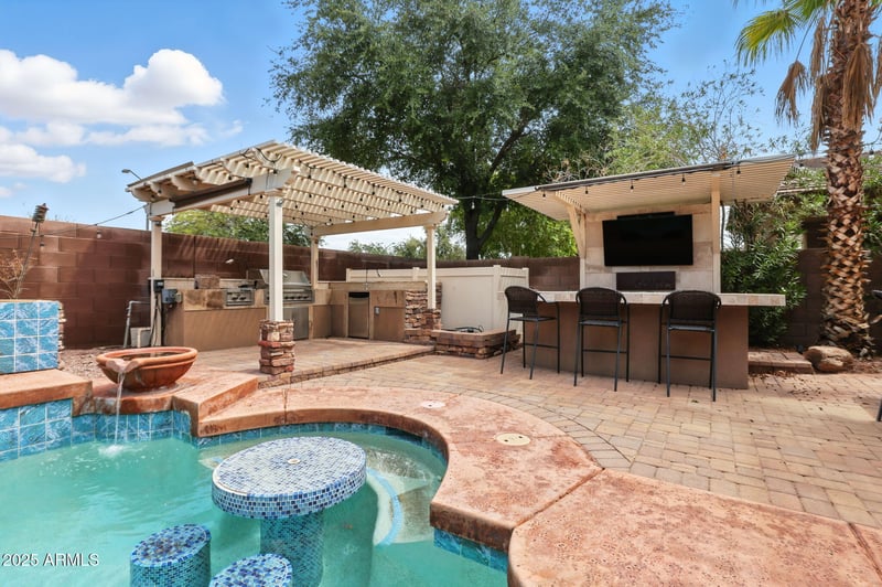 3692 Morning Star Ln, Gilbert, AZ 85298