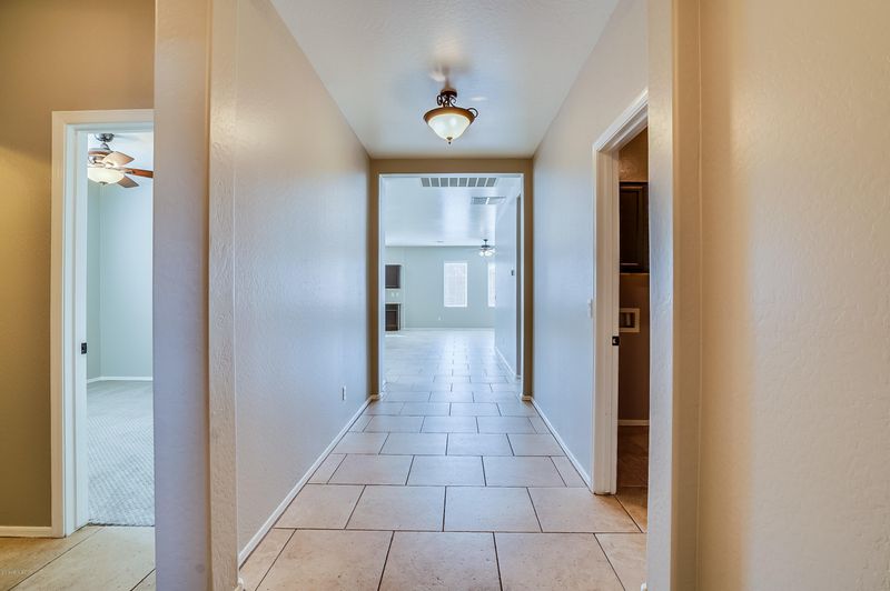 3693 E Jaguar Ave, Gilbert, AZ 85298