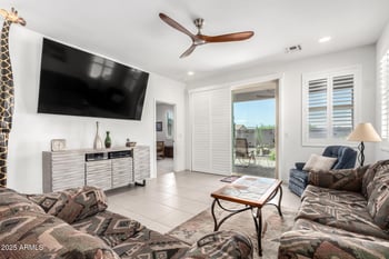 36934 Sidewinder Dr, San Tan Valley, AZ 85140