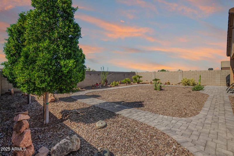 36934 Sidewinder Dr, San Tan Valley, AZ 85140