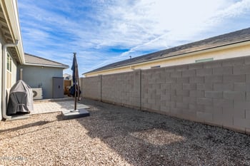 36936 Aleutian Dr, San Tan Valley, AZ 85143