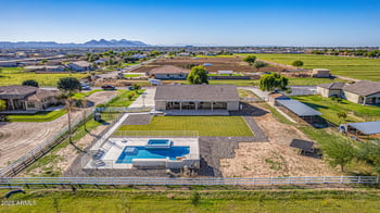 36937 N Oakley Dr, San Tan Valley, AZ 85140
