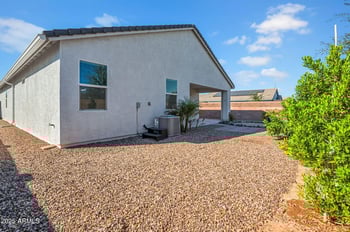 36941 Aleutian Dr, San Tan Valley, AZ 85143
