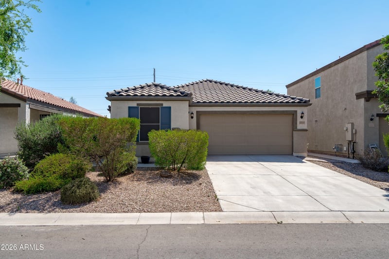 36948 Yellowstone Dr, San Tan Valley, AZ 85140