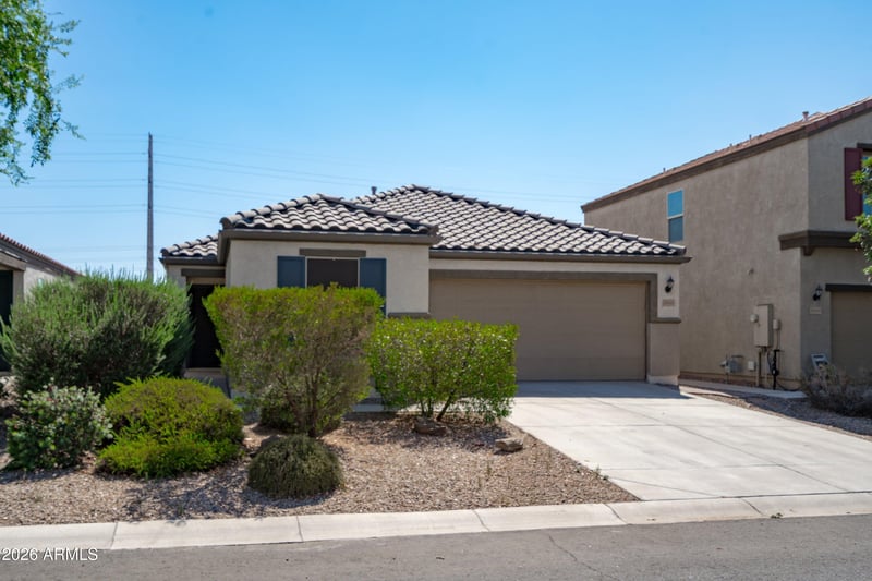 36948 Yellowstone Dr, San Tan Valley, AZ 85140