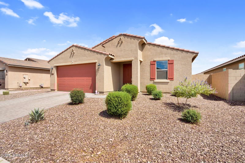 36963 Andravida Dr, San Tan Valley, AZ 85140
