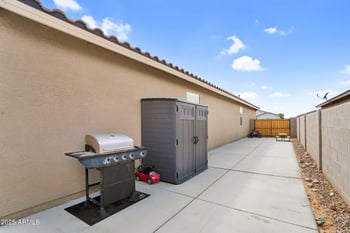 36963 Andravida Dr, San Tan Valley, AZ 85140